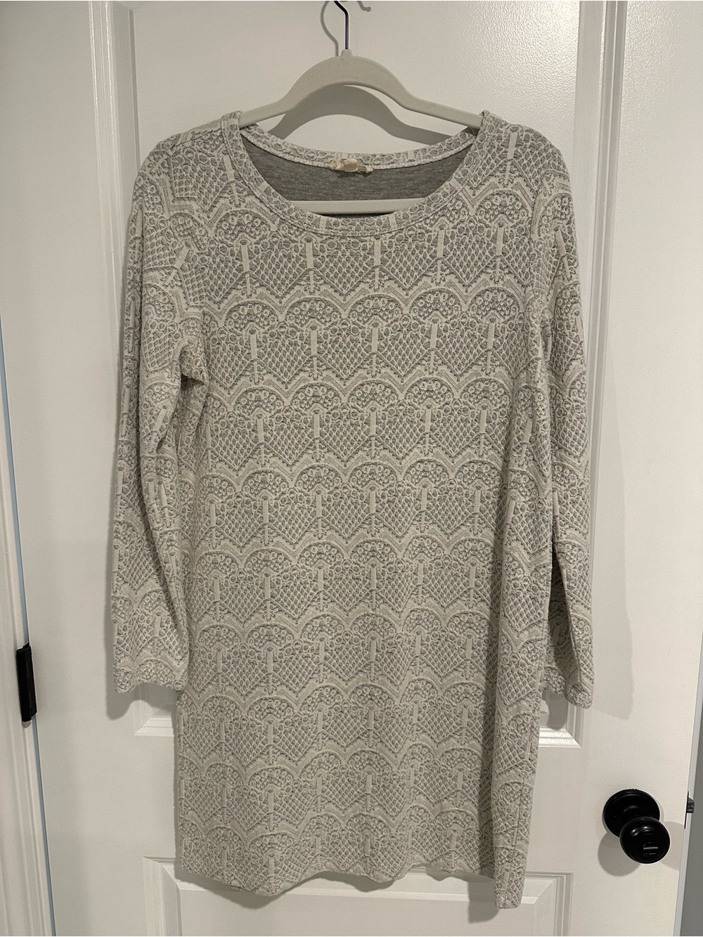 Classic Cream Lace Long Sleeve Dress
